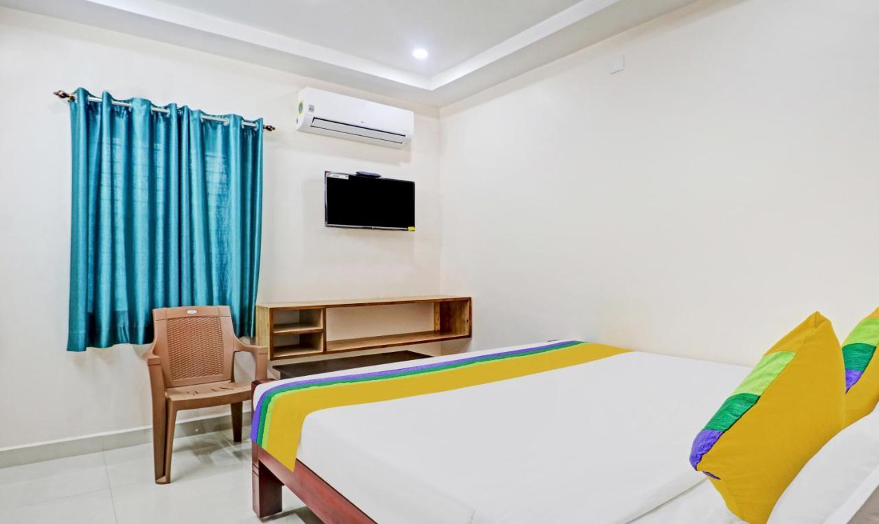 Itsy By Treebo - Vardhan Stay Inn Тирупати Экстерьер фото